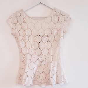 Eyeshadow ivory lace top M